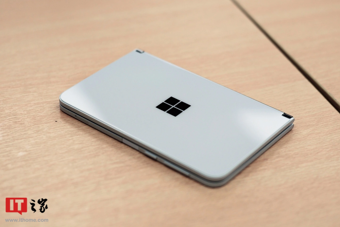 捕魚機：爲 Surface Phone 等設備拆路，微軟移動通信有限公司正式注銷